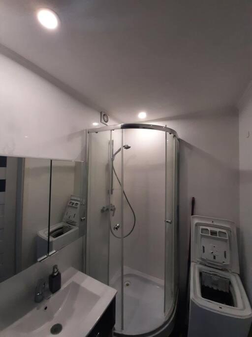 Ferienwohnung Urocze Mieszkanko 1,25 Km Do Morza Baltyckiego Danzig Exterior foto